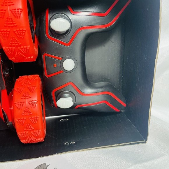 Adam Max Fancy Stunt Toy Red R/C Remote Control 2.4 GHZ, 1:28 Scale - Picture 3 of 12